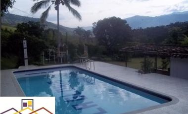 Renta de Fincas en Copacabana