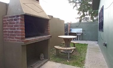 En Venta Excelente Departamento de 2 ambientes en Santa Teresita