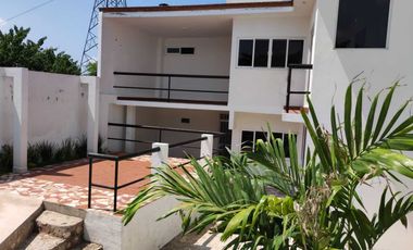 Espectacular Casa Sola en venta en Colonia Lomas del Real de Yautepec, Morelos