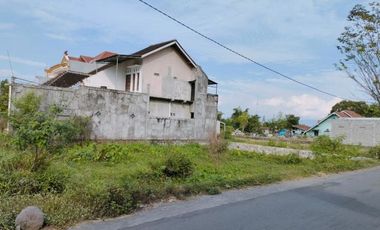 TANAH DI TAMANAN BANGUNTAPAN UTARA KAMPUS UAD DEKAT RS WIROSABAN