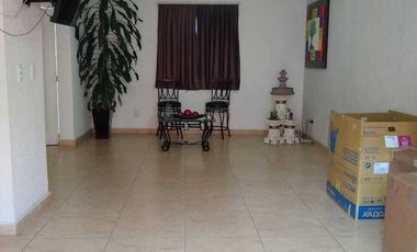 SE VENDE HERMOSA CASA