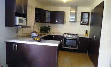 SE VENDE HERMOSA CASA