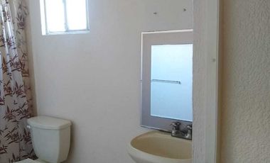 SE VENDE HERMOSA CASA