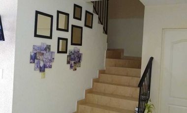 SE VENDE HERMOSA CASA