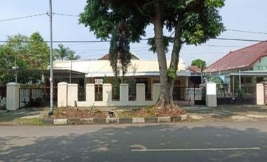 Rumah Second Rp 5.8 Milyar, 2 Lnt, di Bogor Tengah, Bogor. L