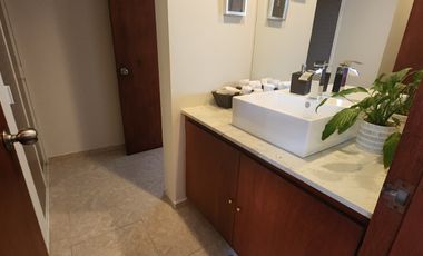 Departamento (Pent House) en venta, luminoso, Lomas de las Palmas, Huixquilucan