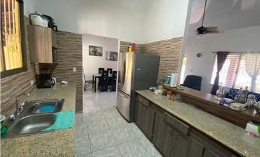 Se Alquila Casa amueblada en Coronado