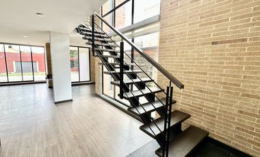 casa en arriendo en canelon. Cod A5732