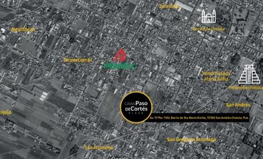 Locales En Venta En Plaza Comercial Cerca De Paso De Cortes