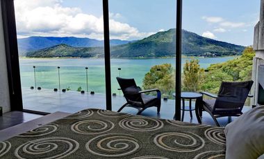 CASA EN RENTA Y VENTA CON IMPRESIONANTE VISTA AL LAGO