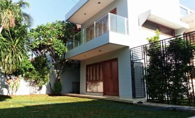 For Rent 5BR Modern Style House at Ampera