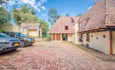 VENTA de CASAS en LA CALERA