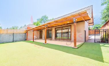 Cómoda Casa con Excelente Conectividad - La Florida