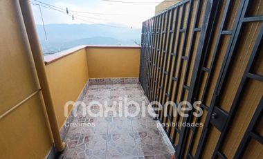apartamento en arriendo en manrique central 1. Cod A66171