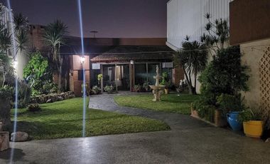 Chalet en venta de cuatro ambientes en Moron Sur