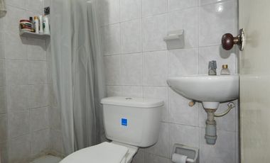 casa en venta en villa estadio. Cod V87443