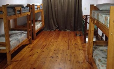 casa quinta a metros del acceso oeste