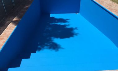 casa quinta a metros del acceso oeste