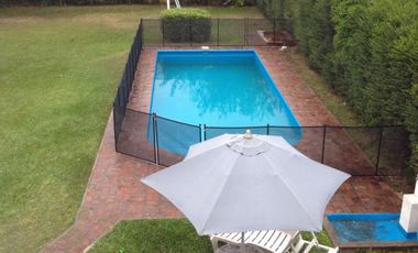 casa quinta a metros del acceso oeste