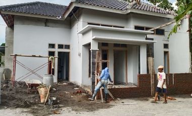 Rumah baru gagak sipat dekat bandara
