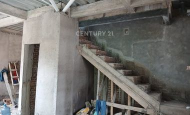 Rumah Di Cimahi Atas 2 Lantai Ada Kolam Renang Cocok Untuk Villa