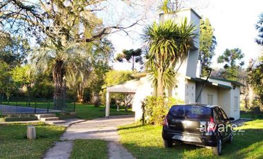 Venta Casa Quinta Rodríguez 4 ambientes