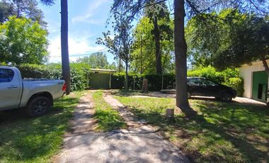 Venta Casa Quinta Rodríguez 4 ambientes