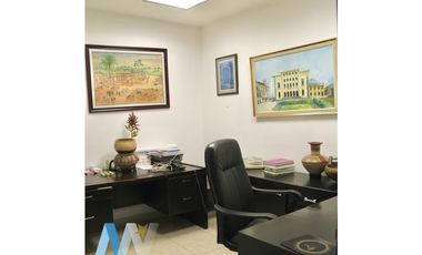 VENTA O ALQUILER DE OFICINA EN EL AREA BANCARIA