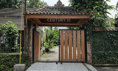 Gedung Serbaguna Cocok Untuk Gudang Di Jalan Wates Jogja