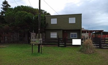 BLOCK CHALET + 3 DEPTOS - ZONA TALA SUR- A 2 CUADRAS DEL MAR