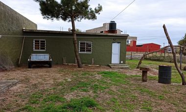 BLOCK CHALET + 3 DEPTOS - ZONA TALA SUR- A 2 CUADRAS DEL MAR