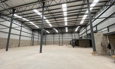 Bodega en Renta o Venta 575m2, San Sebastián