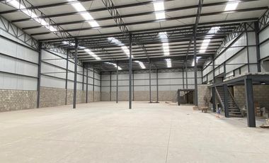 Bodega en Renta o Venta 575m2, San Sebastián