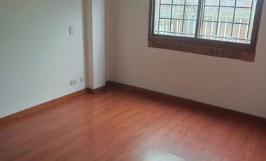casa en arriendo en aves maria. Cod A215473