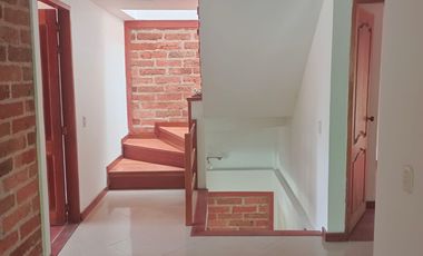 casa en arriendo en aves maria. Cod A215473