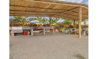 Venta De Casa De Estreno En Condominio Privado En Cañete