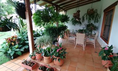 casa en venta en las mercedes. Cod V11954