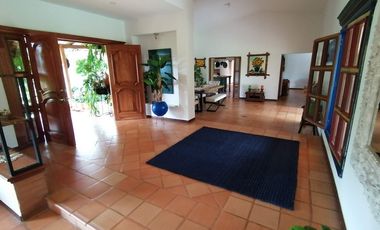 casa en venta en las mercedes. Cod V11954