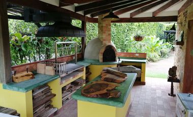 casa en venta en las mercedes. Cod V11954