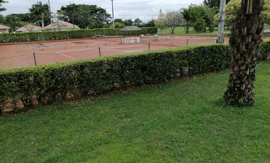 casa en venta en las mercedes. Cod V11954