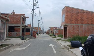 casa en arriendo en candelaria. Cod A124209