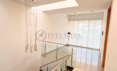 casa en arriendo/venta en villa del rosario. Cod V3022