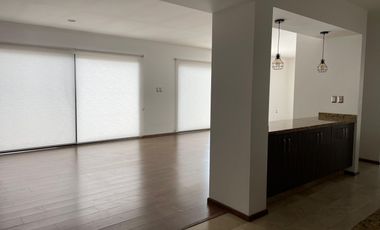 CASA EN RENTA EN SIERRAZUL SLP