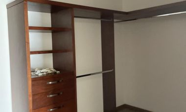CASA EN RENTA EN SIERRAZUL SLP