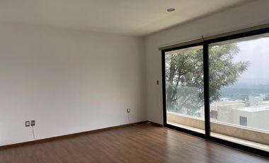 CASA EN RENTA EN SIERRAZUL SLP