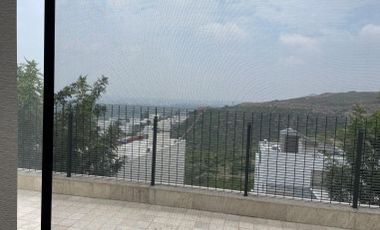 CASA EN RENTA EN SIERRAZUL SLP