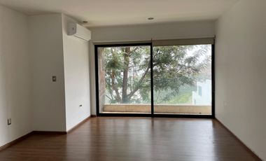 CASA EN RENTA EN SIERRAZUL SLP