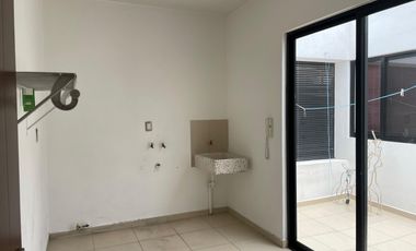 CASA EN RENTA EN SIERRAZUL SLP
