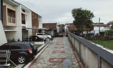 RUMAH LUX 2 LANTAI DI CIMAHI 15 MENIT KE PEMKOT DP BISA DICICIL 3 KALI