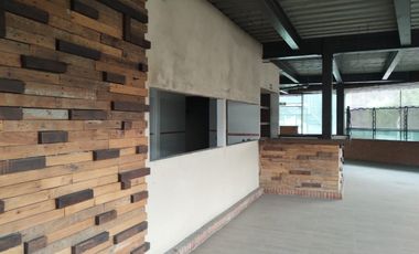 LOCAL COMERCIAL EN RENTA